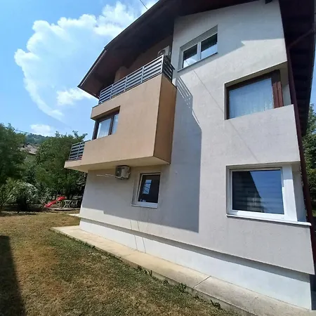 Apartament Peaceful Garden